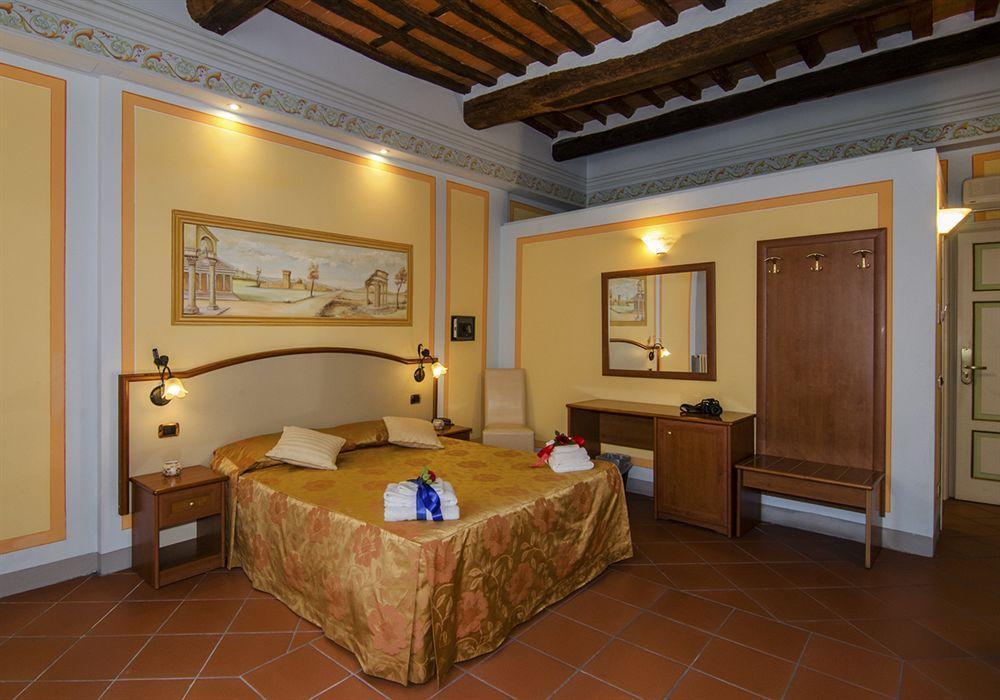 Dimora Dei Guelfi Luxury Rooms ルッカ エクステリア 写真